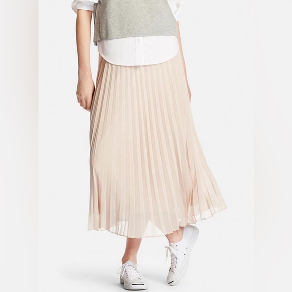 Uniqlo Pink Pleated Skirt - US M - Picture 1 of 6